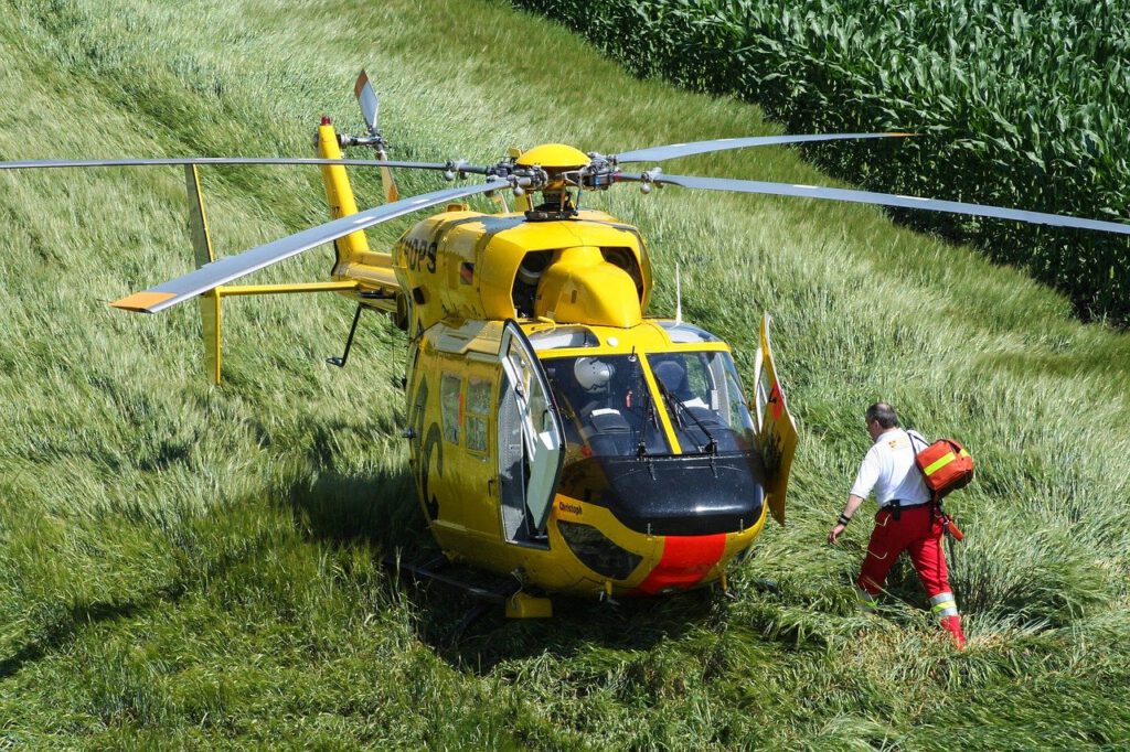 helicopter, rescue helicopter, flying-1169966.jpg